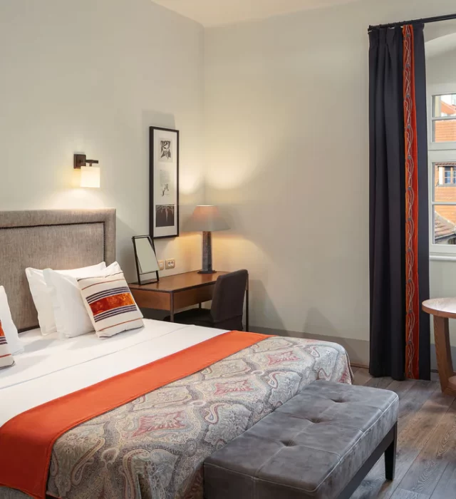 Breakfast included when booking the Junior Suite